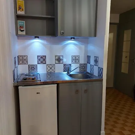 Apartamento Coquet Studio Avec Belle Terrasse La Londe-les-Maures